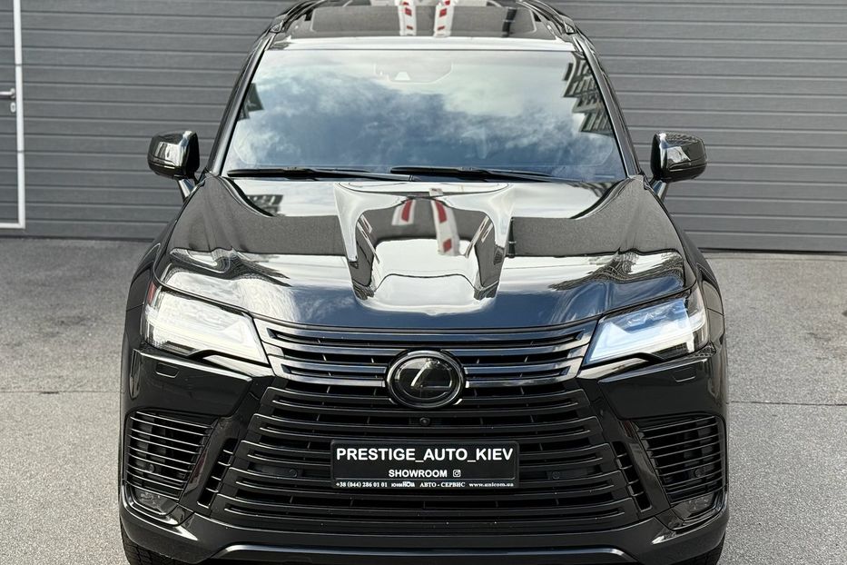 Продам Lexus LX 570 LX 600 Superior 2022 года в Киеве