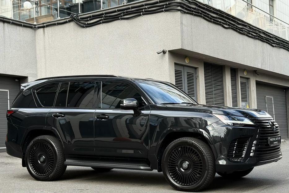 Продам Lexus LX 570 LX 600 Superior 2022 года в Киеве