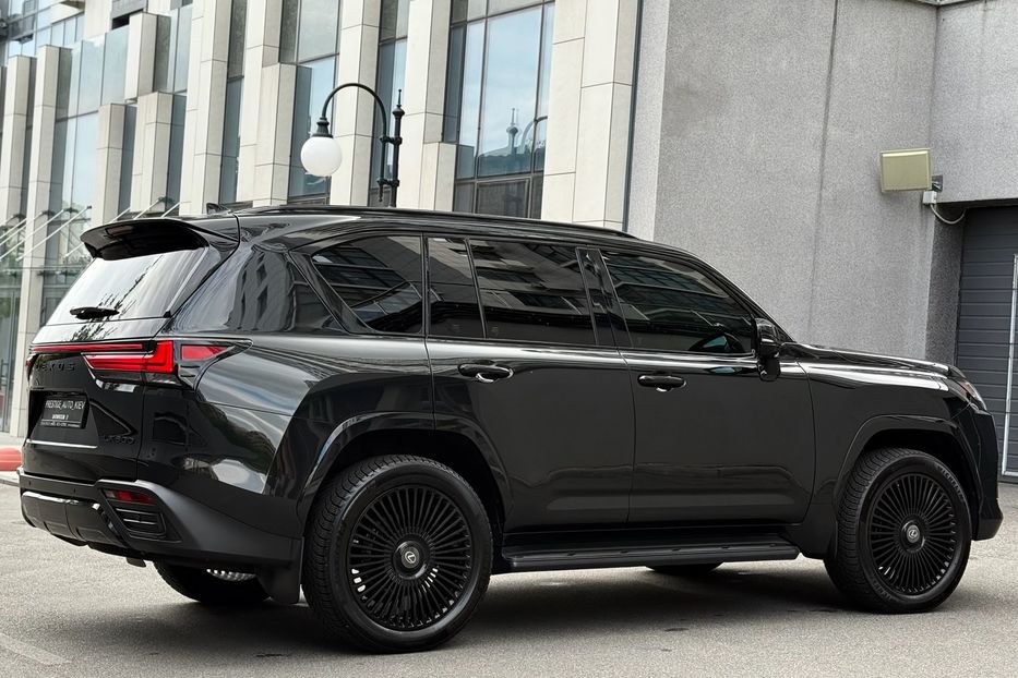 Продам Lexus LX 570 LX 600 Superior 2022 года в Киеве