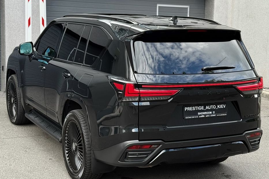 Продам Lexus LX 570 LX 600 Superior 2022 года в Киеве