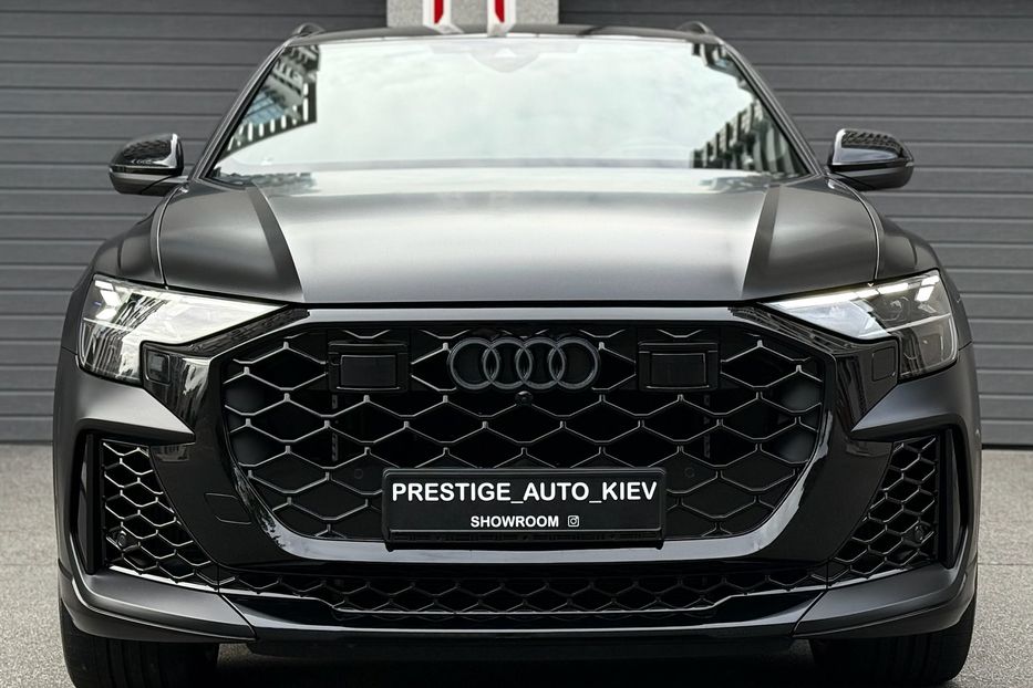 Продам Audi RS Q8  PERFORMANCE 2024 года в Киеве