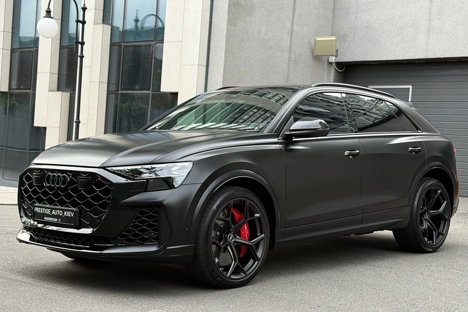 Продам Audi RS Q8  PERFORMANCE 2024 года в Киеве