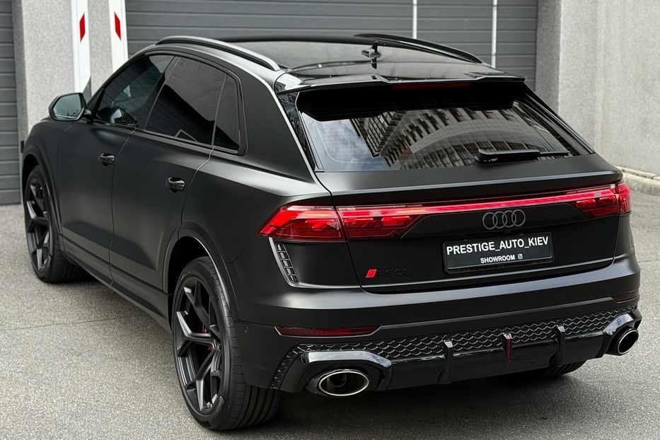 Продам Audi RS Q8  PERFORMANCE 2024 года в Киеве