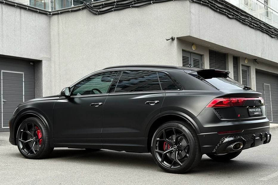 Продам Audi RS Q8  PERFORMANCE 2024 года в Киеве