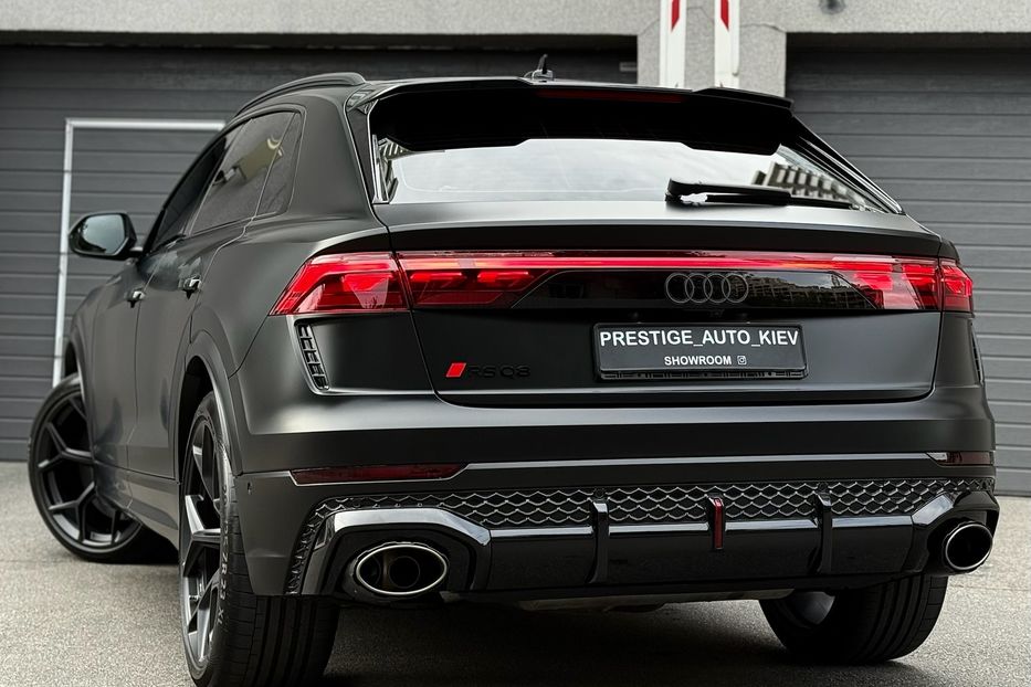 Продам Audi RS Q8  PERFORMANCE 2024 года в Киеве