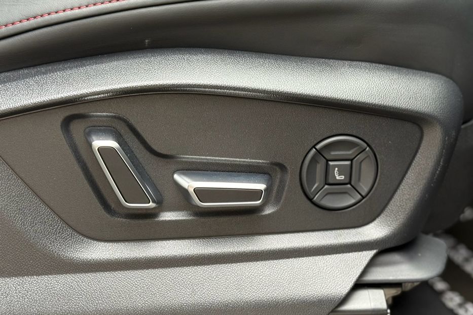 Продам Audi RS Q8  PERFORMANCE 2024 года в Киеве