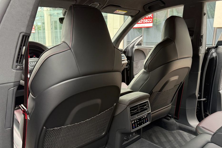 Продам Audi RS Q8  PERFORMANCE 2024 года в Киеве