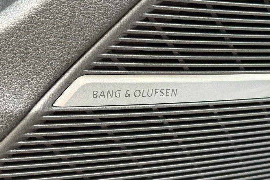 Продам Audi RS Q8  PERFORMANCE 2024 года в Киеве