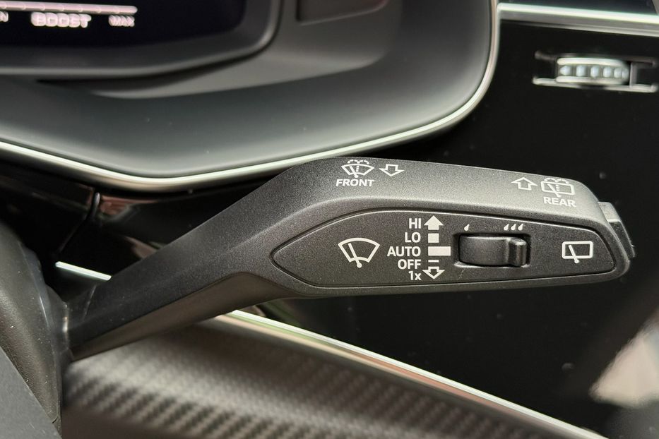Продам Audi RS Q8  PERFORMANCE 2024 года в Киеве