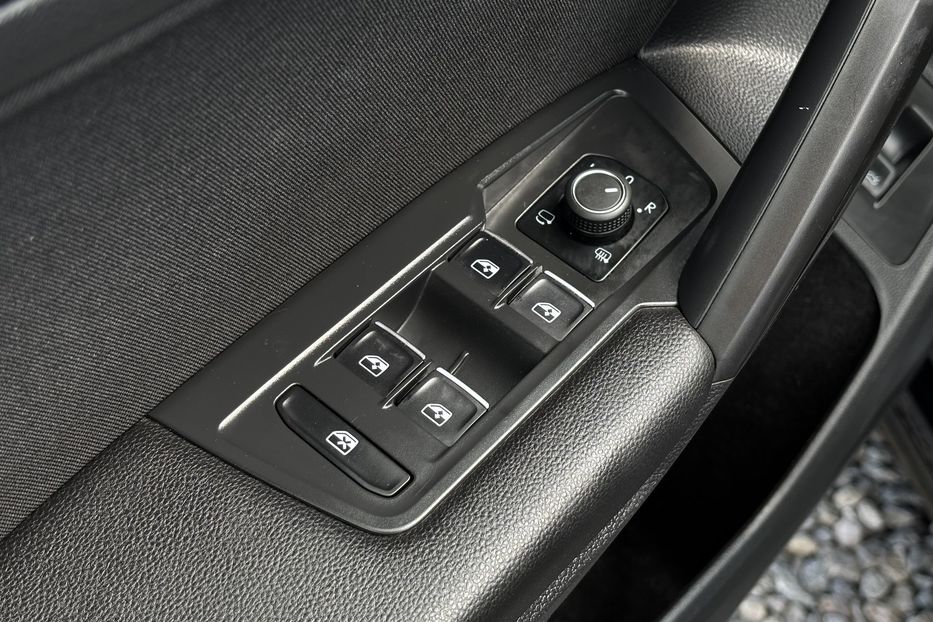Продам Volkswagen Tiguan 110 kw  2021 года в Львове