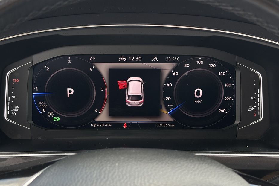 Продам Volkswagen Tiguan 110 kw  2021 года в Львове