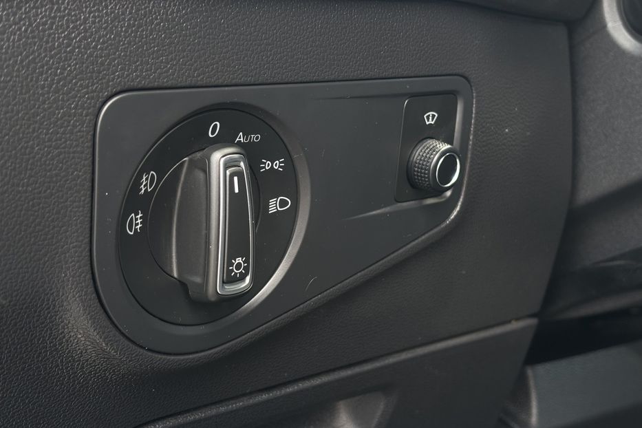 Продам Volkswagen Tiguan 110 kw  2021 года в Львове