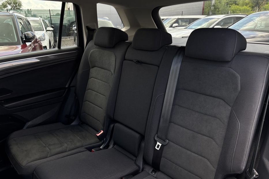 Продам Volkswagen Tiguan 110 kw  2021 года в Львове