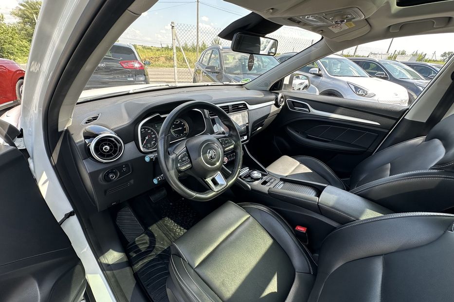 Продам MG ZR ZS EV 2021 года в Львове