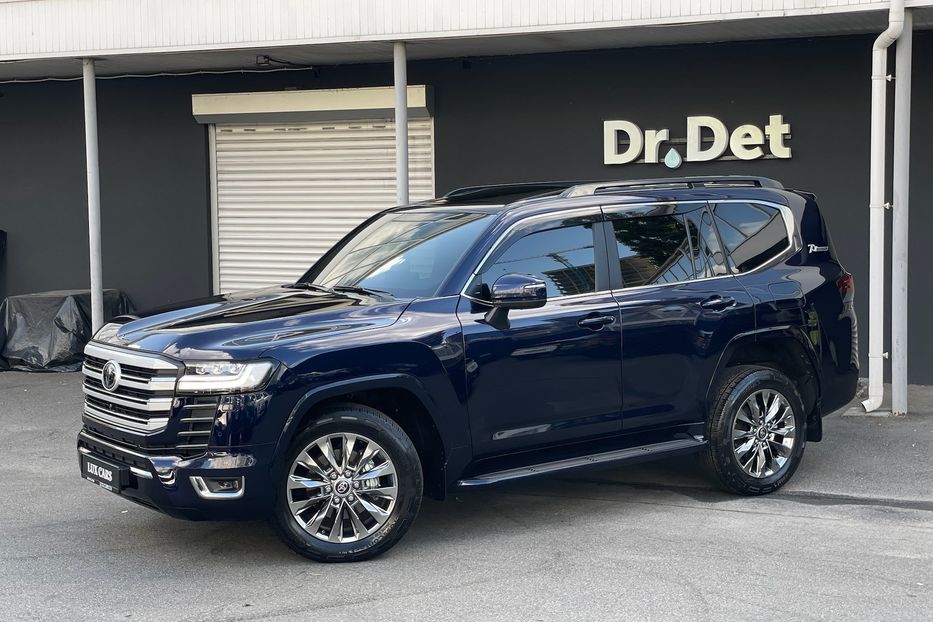 Продам Toyota Land Cruiser 300 Premium 70 anniversary  2021 года в Киеве