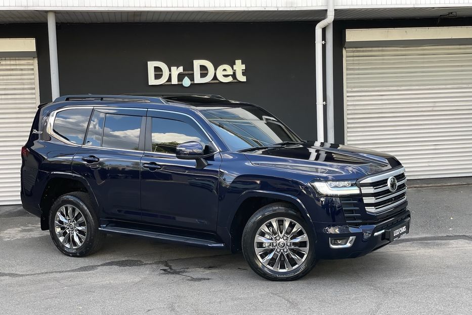 Продам Toyota Land Cruiser 300 Premium 70 anniversary  2021 года в Киеве