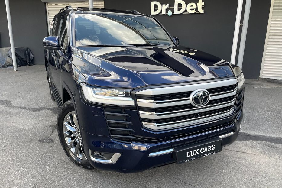 Продам Toyota Land Cruiser 300 Premium 70 anniversary  2021 года в Киеве
