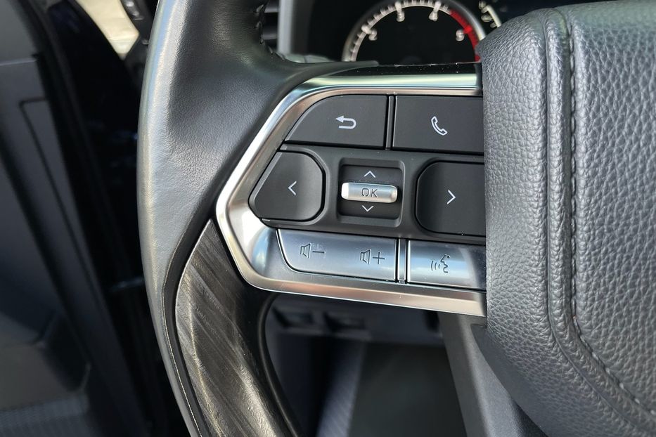 Продам Toyota Land Cruiser 300 Premium 70 anniversary  2021 года в Киеве