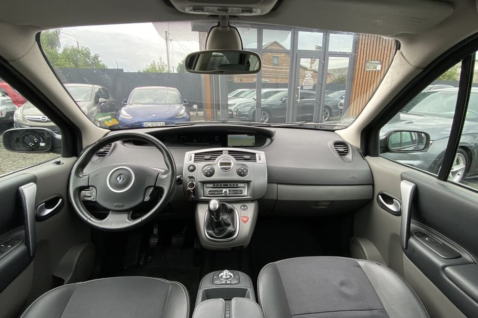 Продам Renault Grand Scenic 2008 года в Луцке