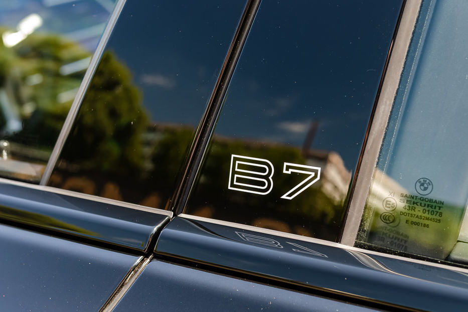 Продам BMW 750 Alpina B7 Bi Turbo 2018 года в Киеве