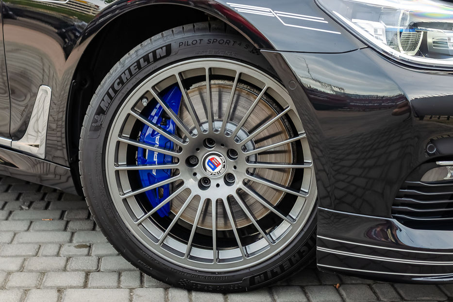 Продам BMW 750 Alpina B7 Bi Turbo 2018 года в Киеве
