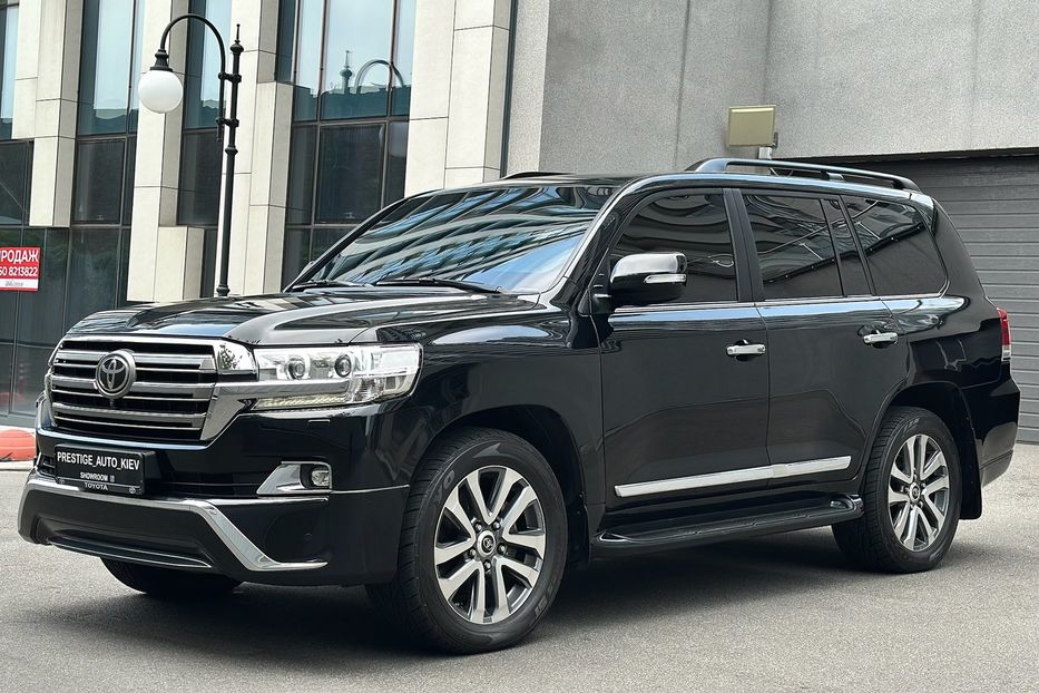 Продам Toyota Land Cruiser 200 PREMIUM B6 Бронь 2017 года в Киеве