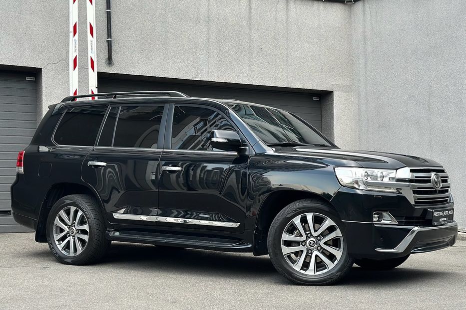 Продам Toyota Land Cruiser 200 PREMIUM B6 Бронь 2017 года в Киеве