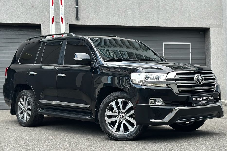 Продам Toyota Land Cruiser 200 PREMIUM B6 Бронь 2017 года в Киеве