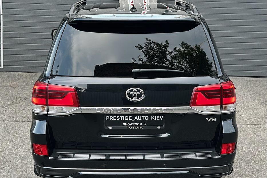 Продам Toyota Land Cruiser 200 PREMIUM B6 Бронь 2017 года в Киеве