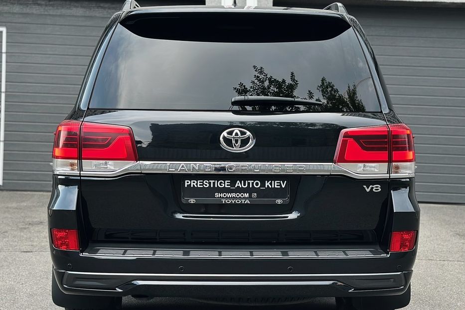 Продам Toyota Land Cruiser 200 PREMIUM B6 Бронь 2017 года в Киеве