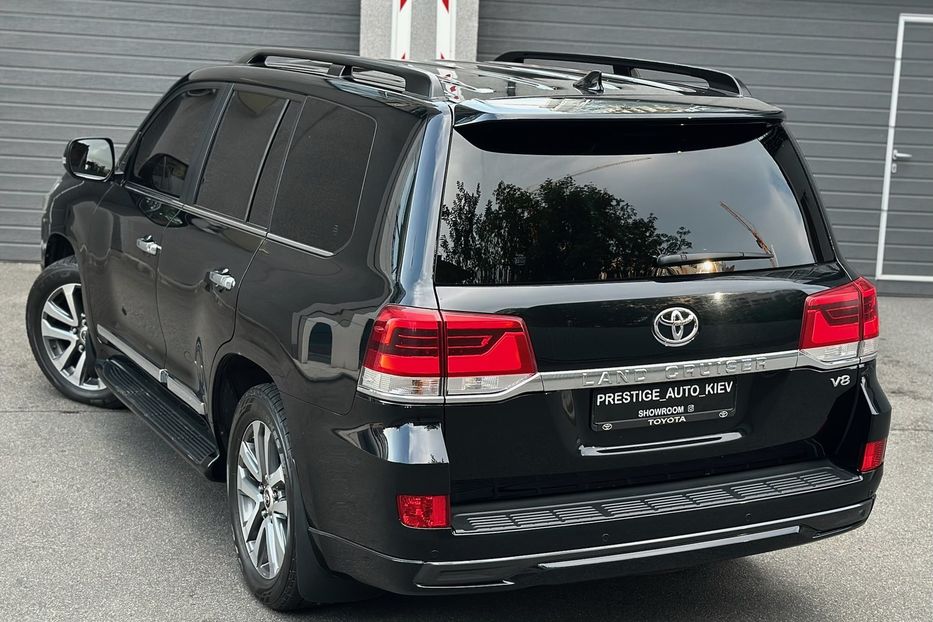 Продам Toyota Land Cruiser 200 PREMIUM B6 Бронь 2017 года в Киеве