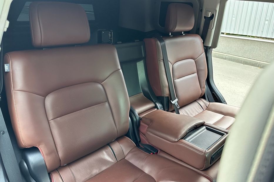 Продам Toyota Land Cruiser 200 PREMIUM B6 Бронь 2017 года в Киеве