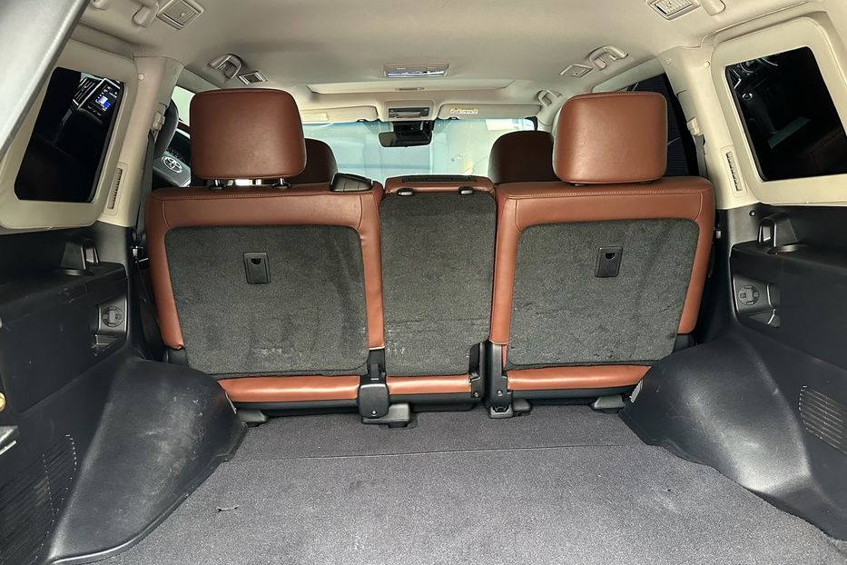 Продам Toyota Land Cruiser 200 PREMIUM B6 Бронь 2017 года в Киеве