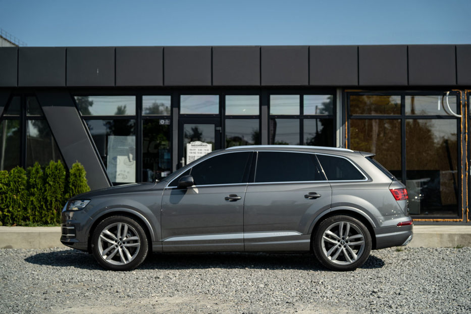 Продам Audi Q7 Prestige 2017 года в Черновцах