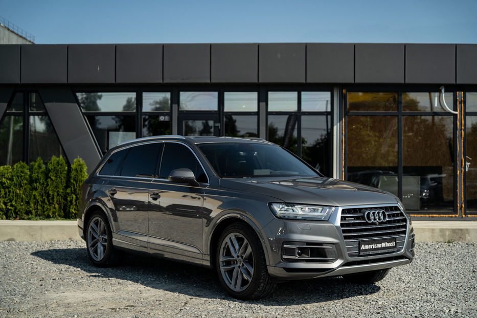 Продам Audi Q7 Prestige 2017 года в Черновцах
