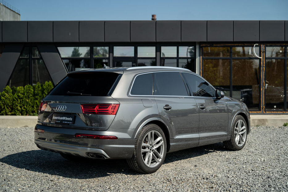 Продам Audi Q7 Prestige 2017 года в Черновцах