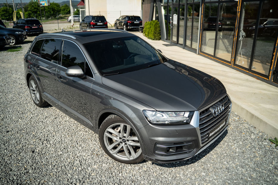 Продам Audi Q7 Prestige 2017 года в Черновцах