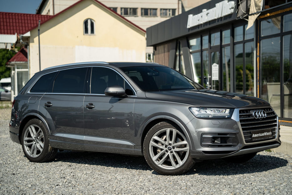 Продам Audi Q7 Prestige 2017 года в Черновцах