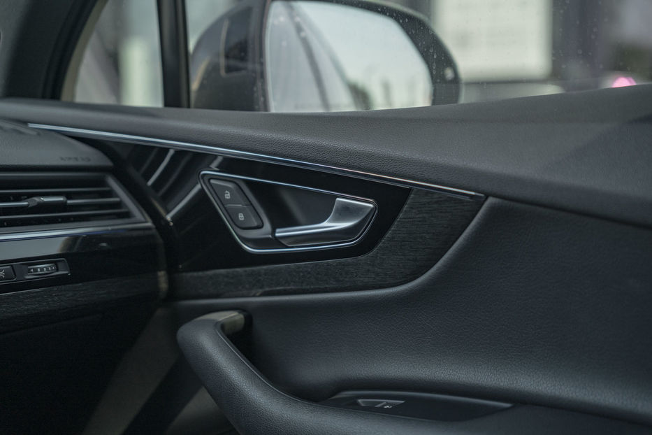 Продам Audi Q7 Prestige 2017 года в Черновцах
