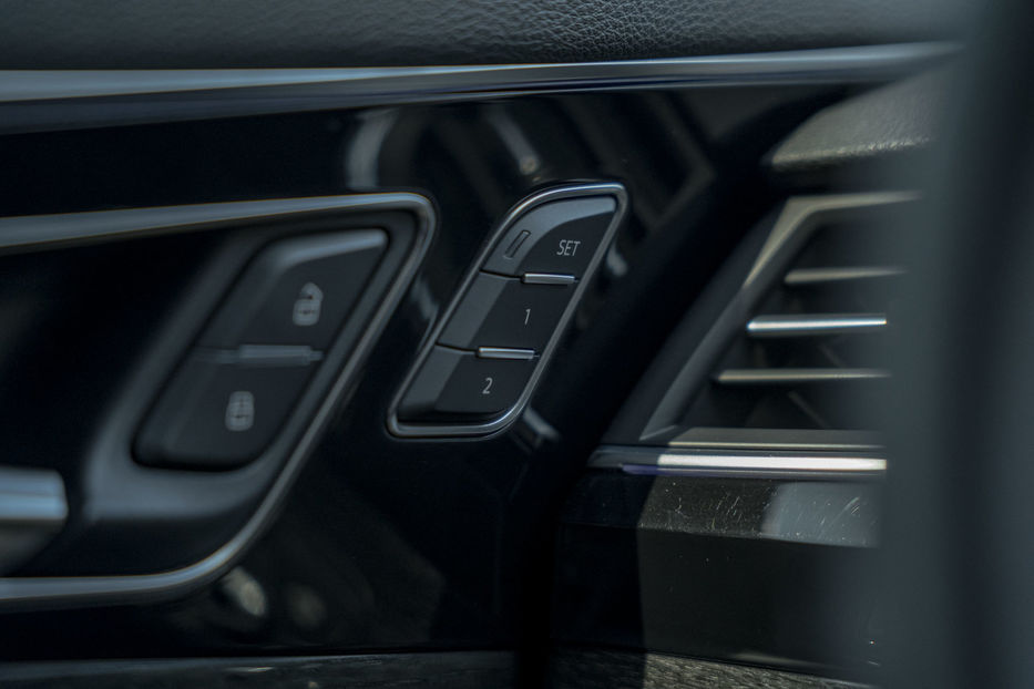 Продам Audi Q7 Prestige 2017 года в Черновцах