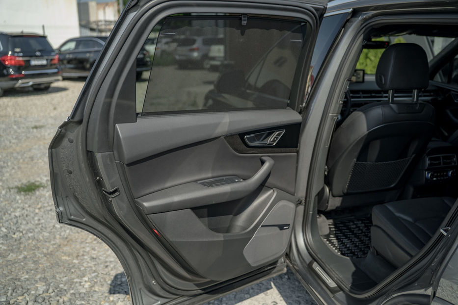 Продам Audi Q7 Prestige 2017 года в Черновцах