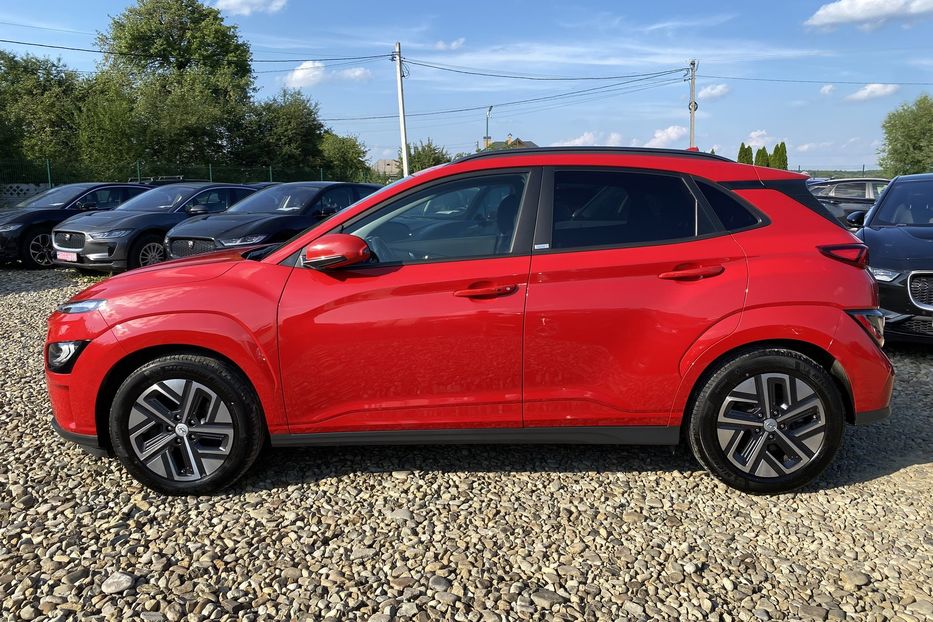 Продам Hyundai Kona 64кВтК-тКолісПідгрівсиднькерма 2021 года в Львове