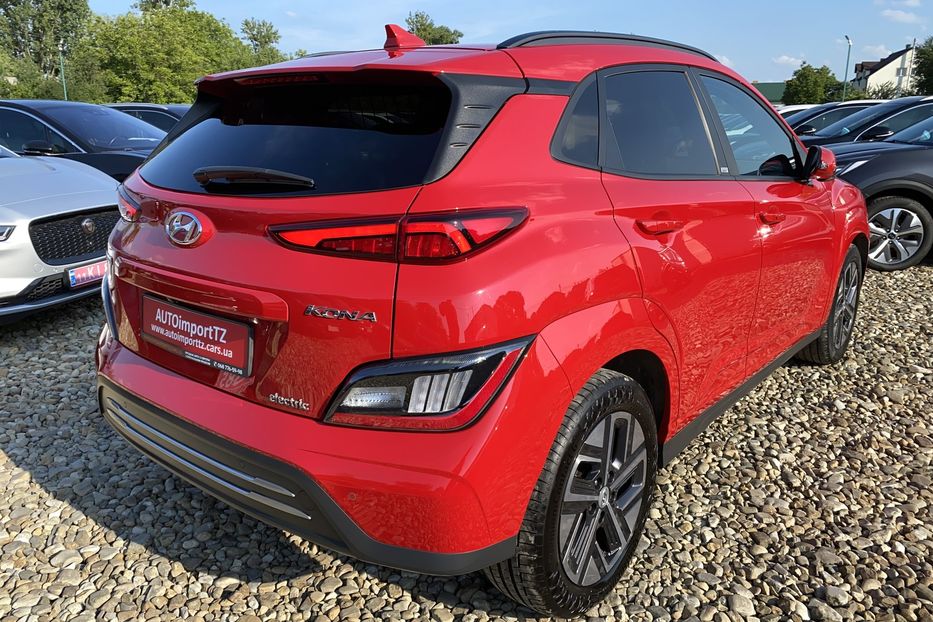 Продам Hyundai Kona 64кВтК-тКолісПідгрівсиднькерма 2021 года в Львове