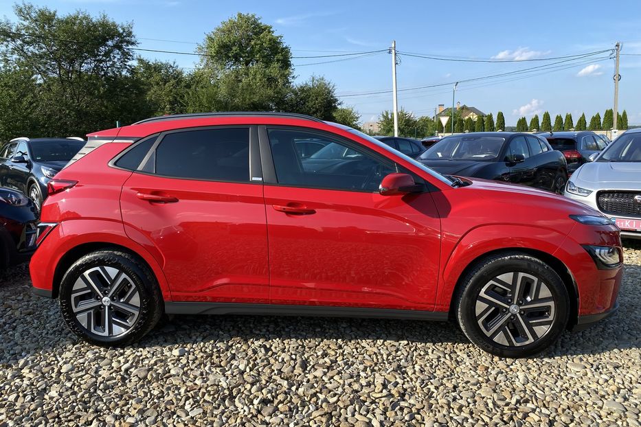 Продам Hyundai Kona 64кВтК-тКолісПідгрівсиднькерма 2021 года в Львове