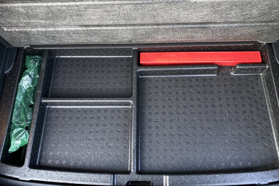Продам Hyundai Kona 64кВтК-тКолісПідгрівсиднькерма 2021 года в Львове