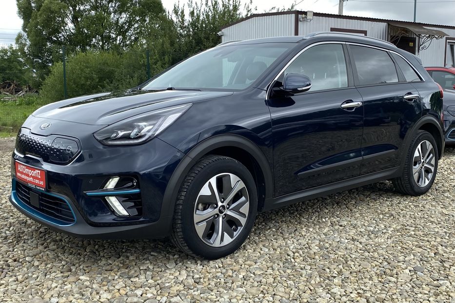 Продам Kia Niro 64 кВт Макс. комплектація 2020 года в Львове