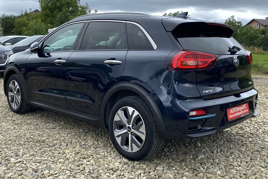 Продам Kia Niro 64 кВт Макс. комплектація 2020 года в Львове
