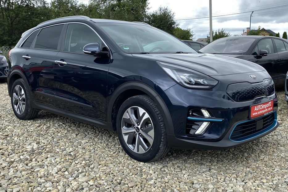 Продам Kia Niro 64 кВт Макс. комплектація 2020 года в Львове