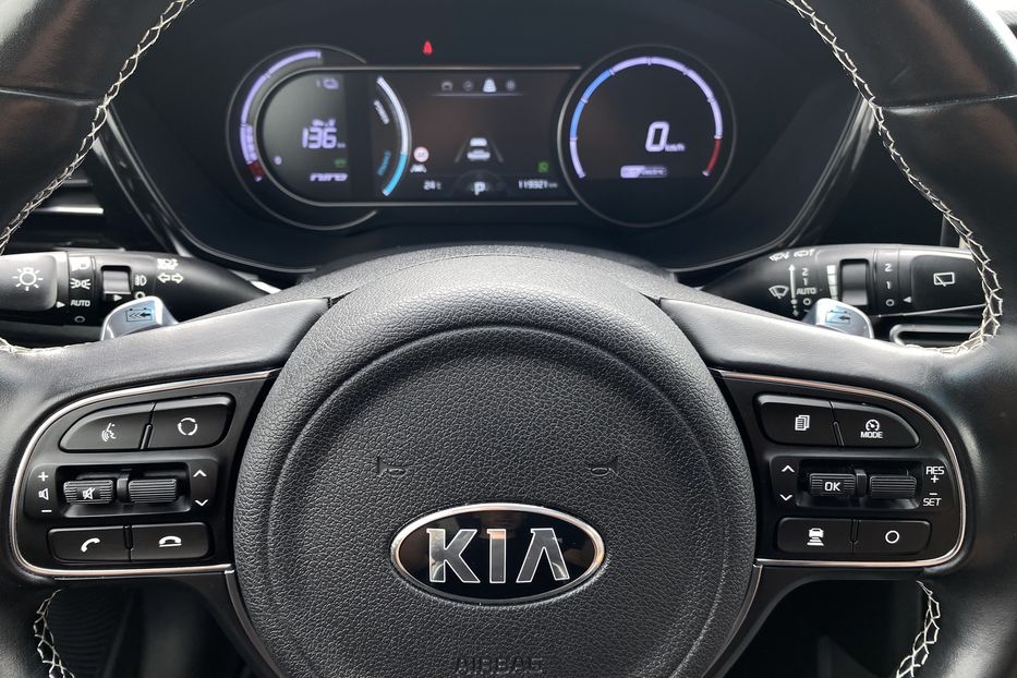 Продам Kia Niro 64 кВт Макс. комплектація 2020 года в Львове