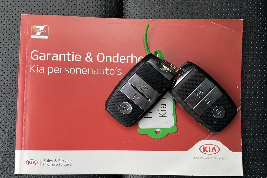 Продам Kia Niro 64 кВт Макс. комплектація 2020 года в Львове